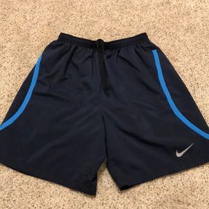 NEW NIKE 2-in-1 Running Shorts